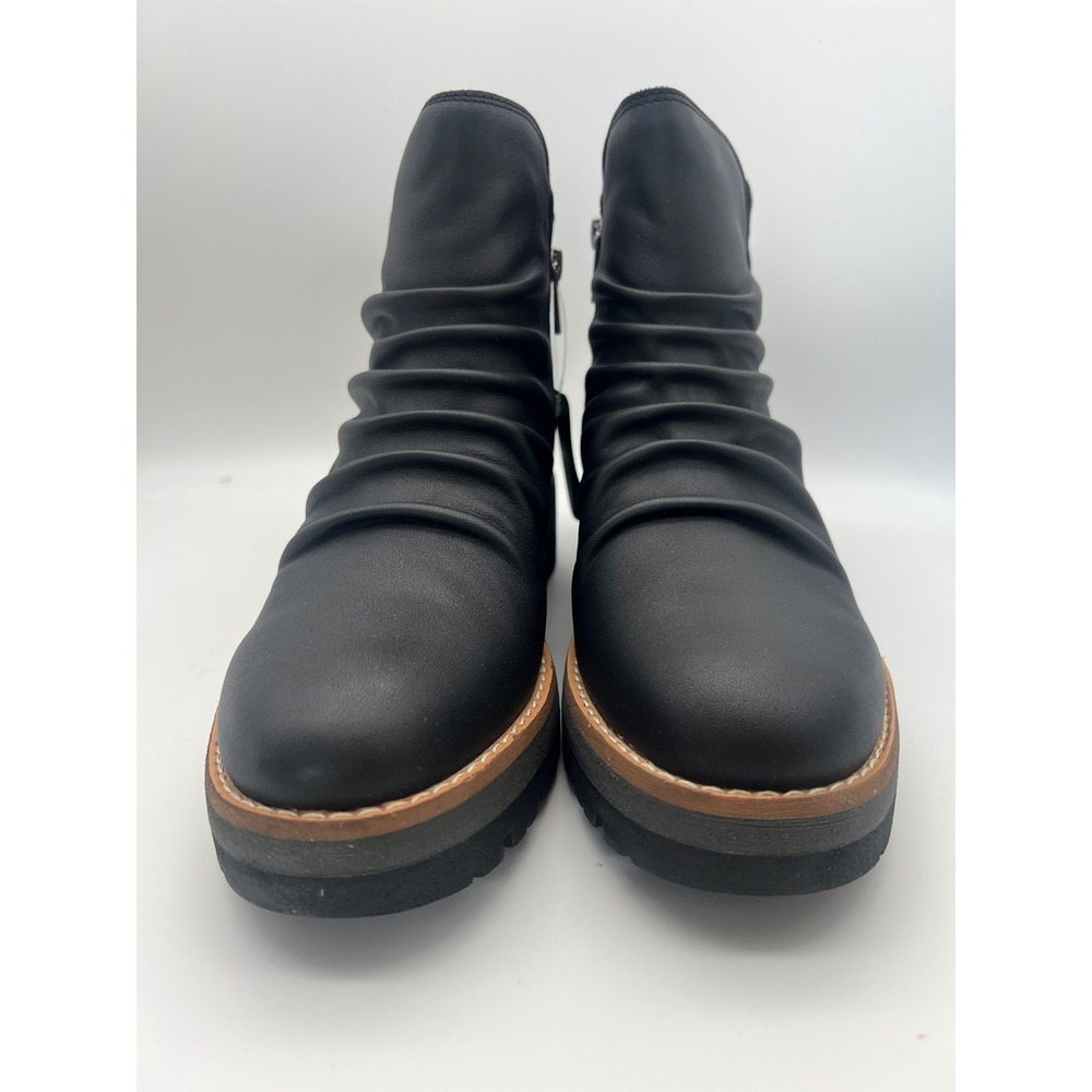 NWT! EARTH Black Leather Ruched Waterproof Ankle Boots Size 10 Lug Sole Zip